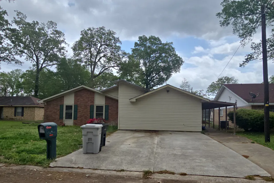 411 Birchwood Dr Monroe, LA 71203, Ouachita County