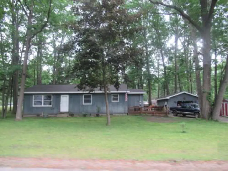 108 Chippewa Trl Prudenville, MI 48651, Roscommon County