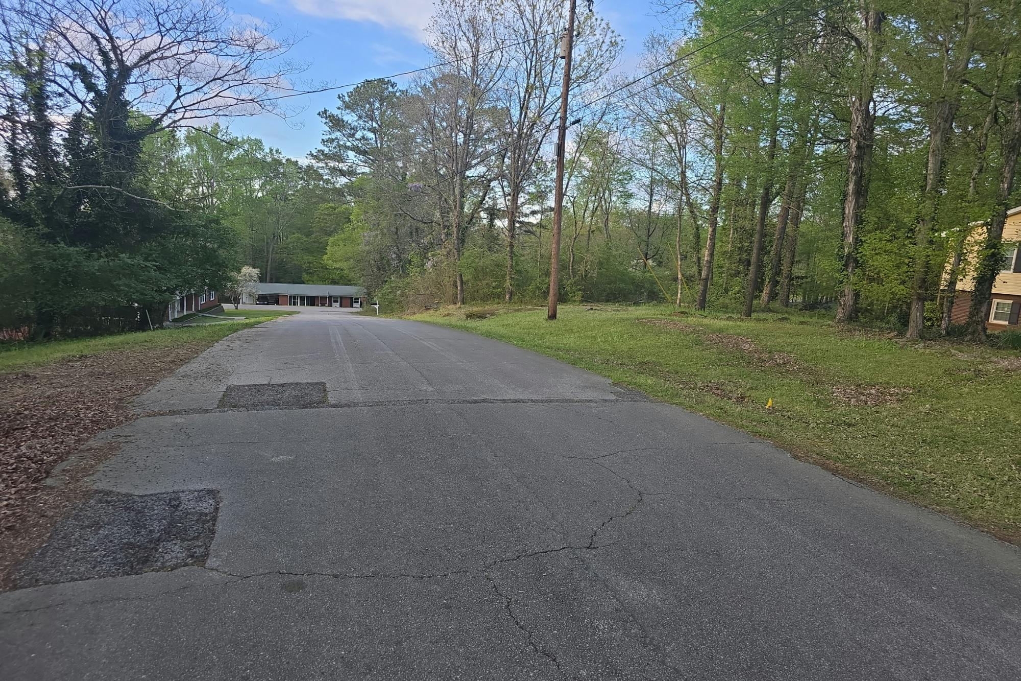 Greenwood Ln, Carrollton, GA 30117