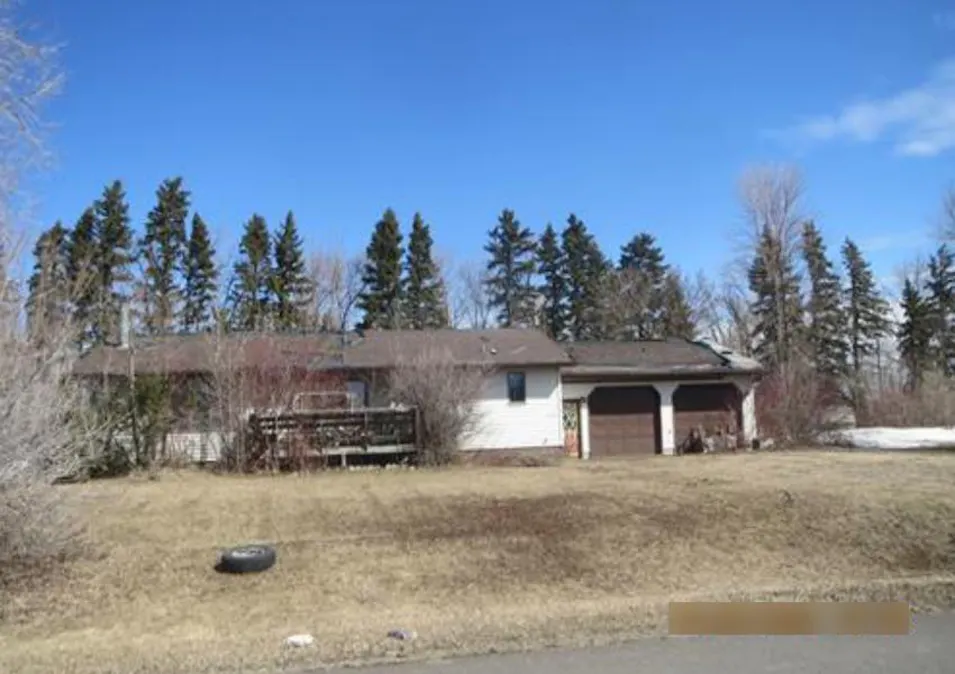 709 9th Ave E Langdon, ND 58249, Cavalier County