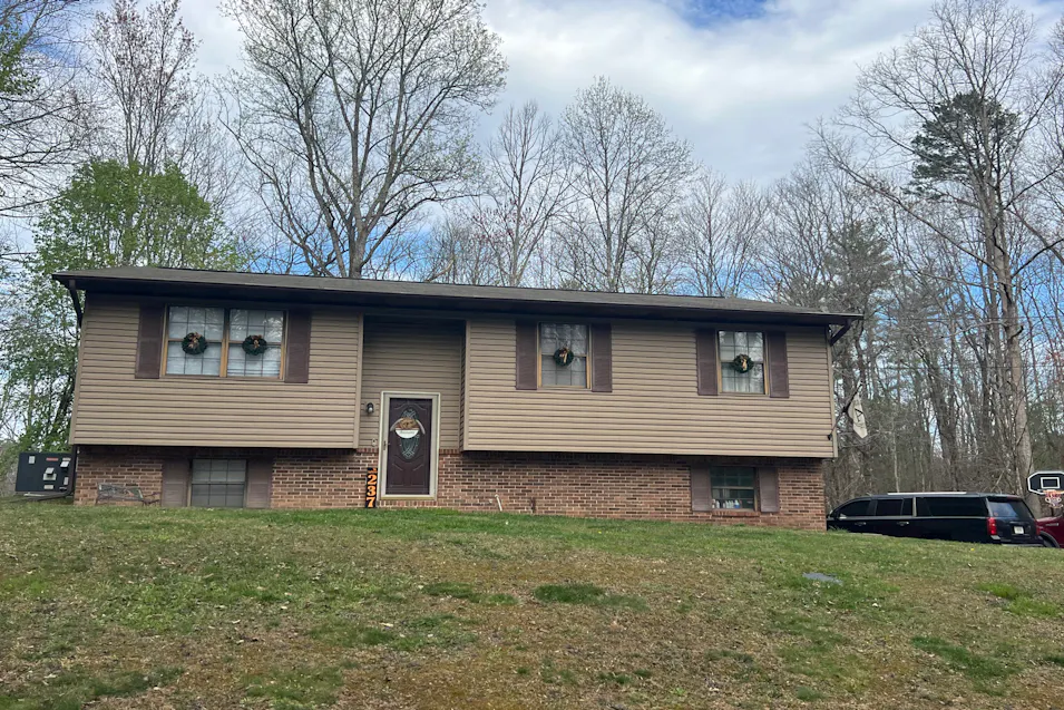 237 Jackson Hill Road Oliver Springs, TN 37840, Morgan County