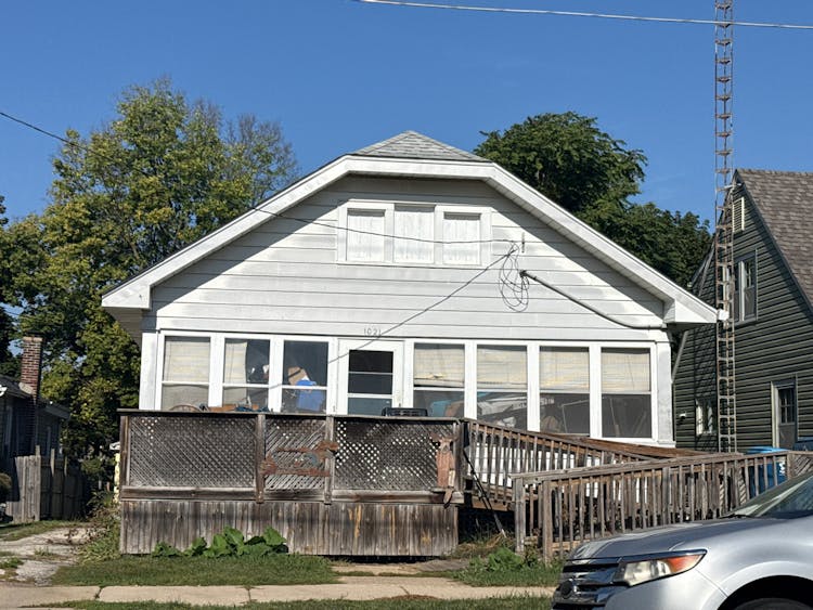 1021 Oliver Avenue Aurora, IL 60506, Kane County