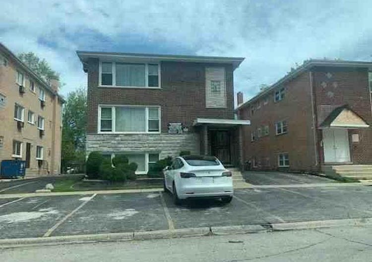 1826 State St Calumet City, IL 60409, Cook County