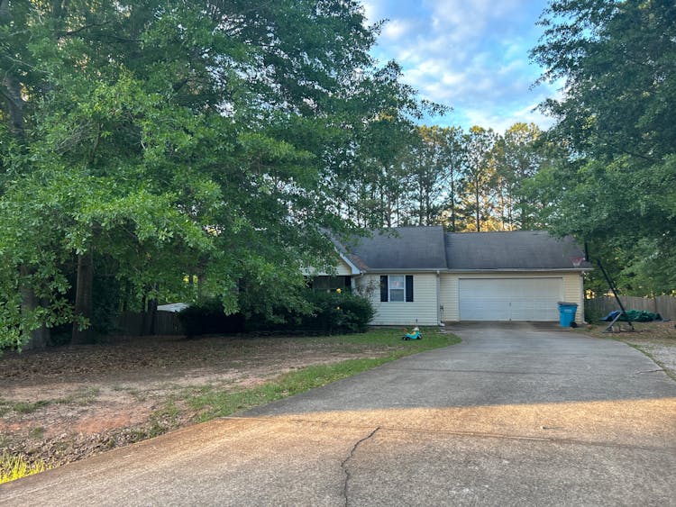 115 Home Court Jenkinsburg, GA 30234, Butts County