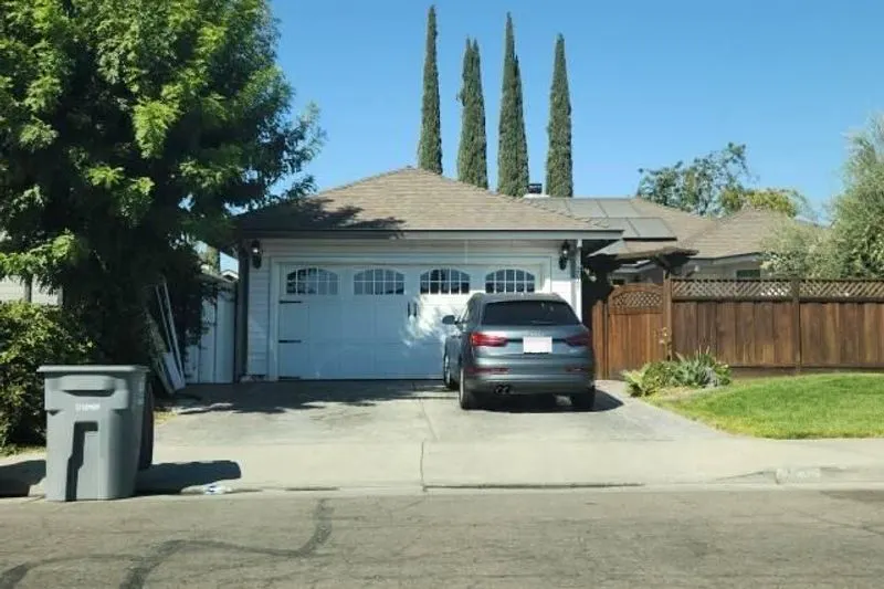 Stanford Ct, Los Banos, CA 93635 #1