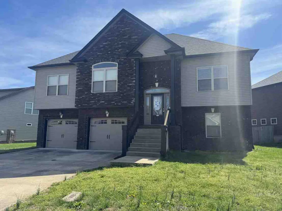 1283 Golden Eagle Way Clarksville, TN 37040, Montgomery County