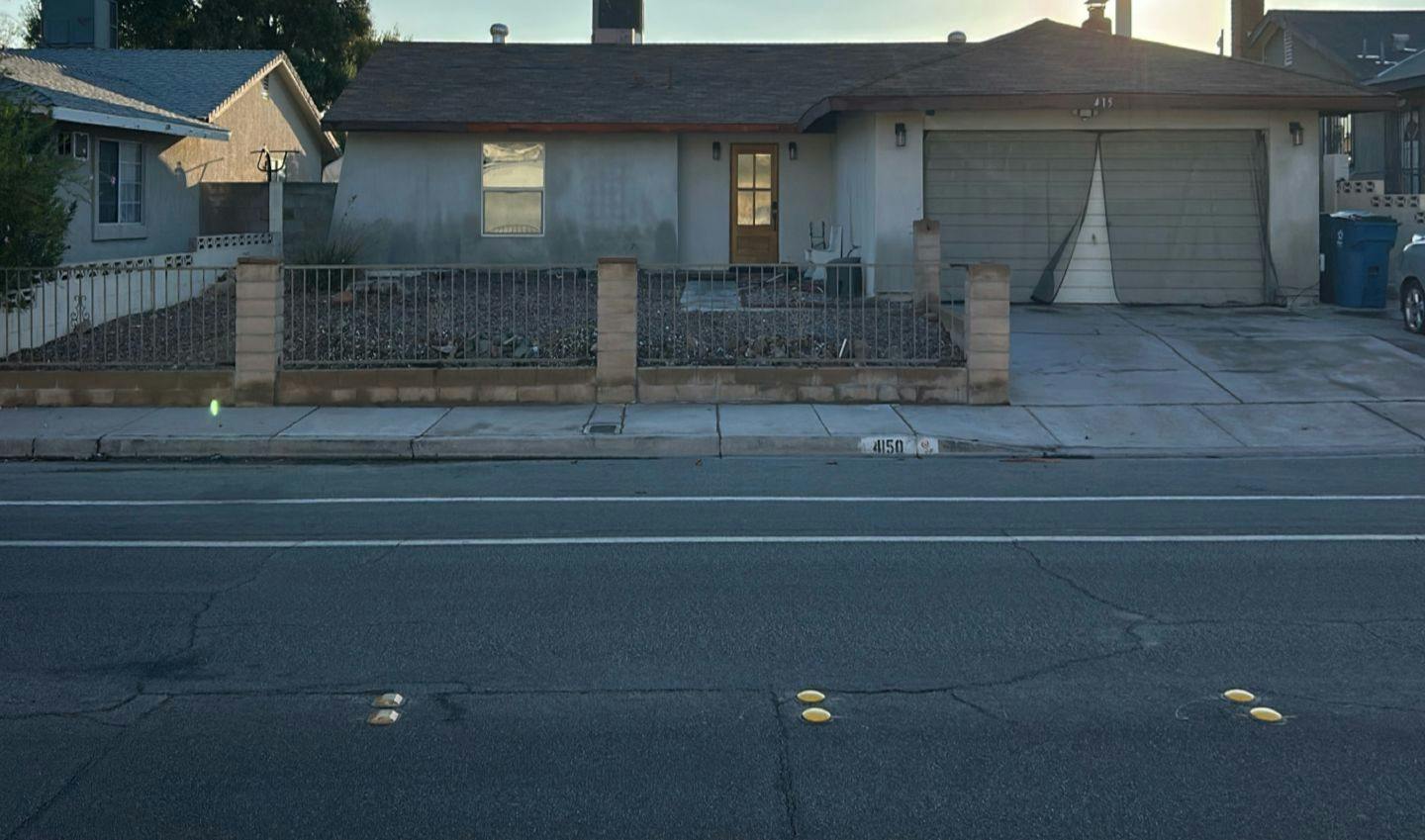 Hazelcrest Dr, Las Vegas, NV 89121