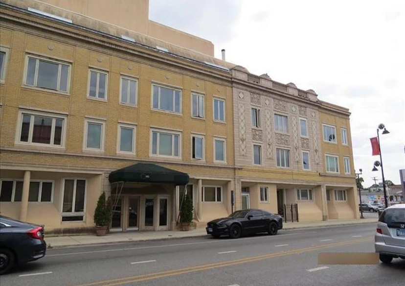 6337 West Roosevelt Unit 210