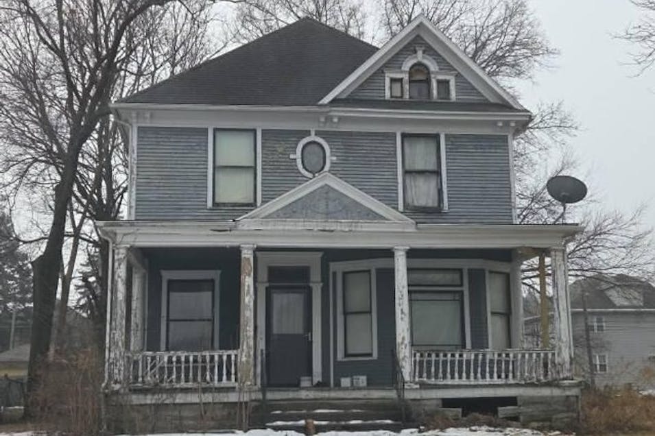 214 E Dewald St Fort Wayne, IN 46803-3320, Allen County