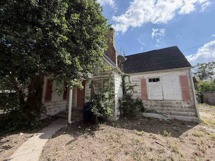 5895 Hall Ave Corpus Christi, TX 78408, Nueces County