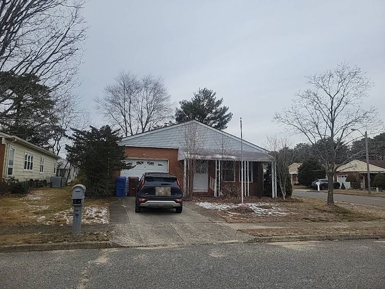 2 Roxton Place Toms River, NJ 08757, Ocean County