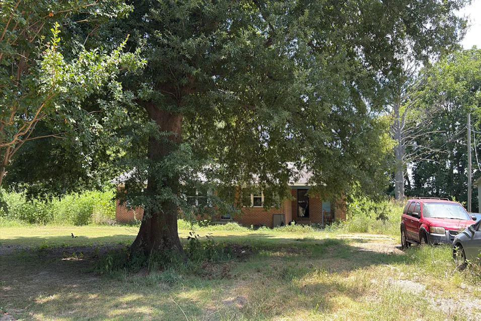 315 E Parkin Ave Parkin, AR 72373, Cross County