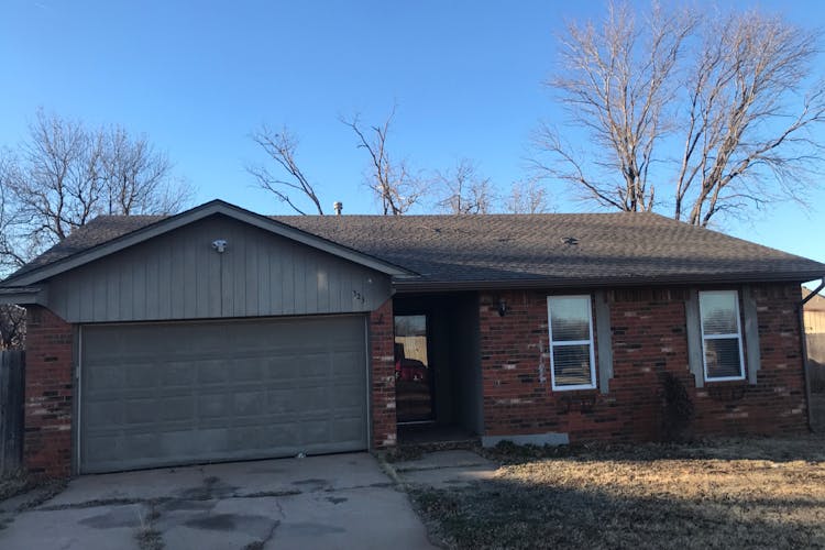 323 Sondra Drive Elk City, OK 73644, Beckham County