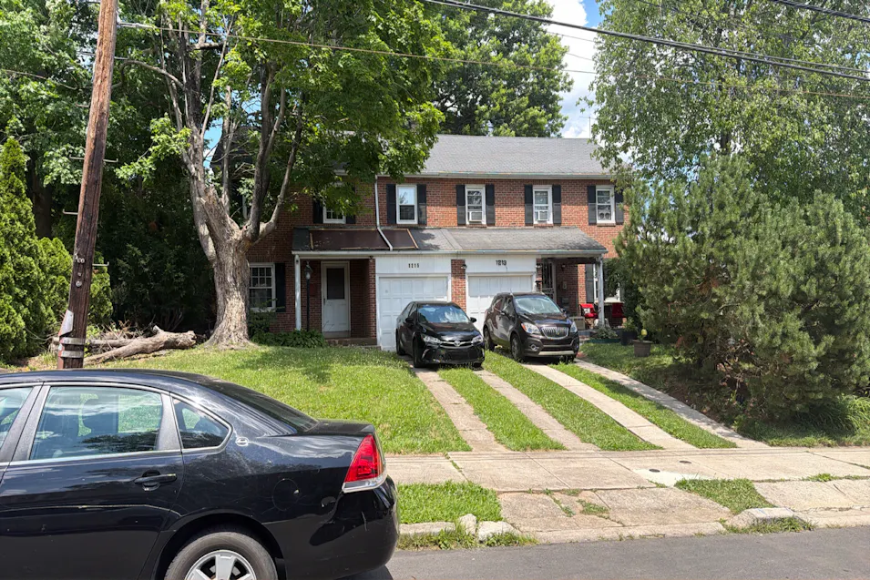 1215w Lafayette St Norristown, PA 19401, Montgomery County