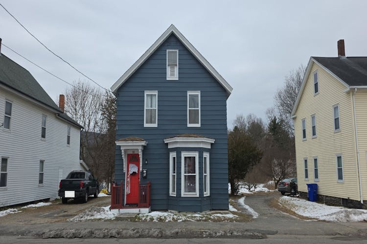 88 West Street Ware, MA 01082, Hampshire County