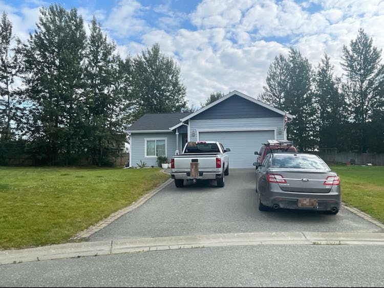 1125 W Angel Cir Palmer, AK 99645, Palmer County