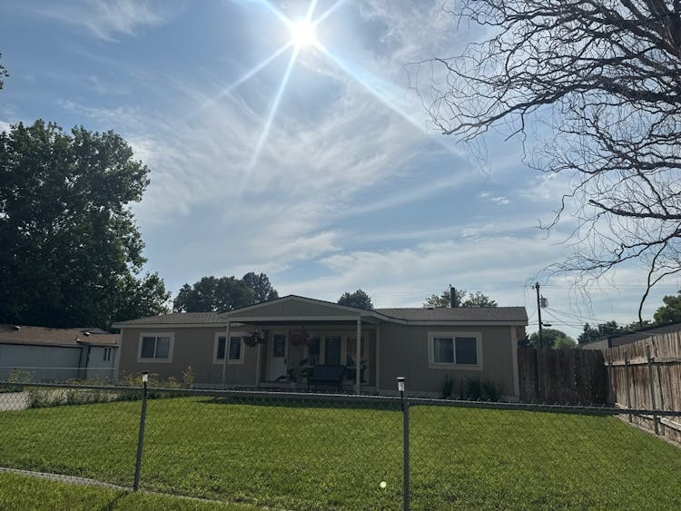 961 N 60th Ave West Richland, WA 99353, Benton County