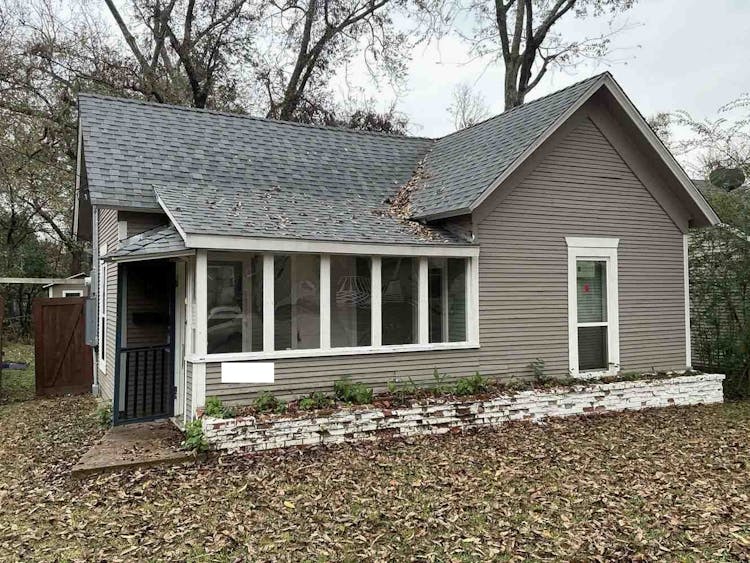 612 N Adelaide St Terrell, TX 75160, Kaufman County