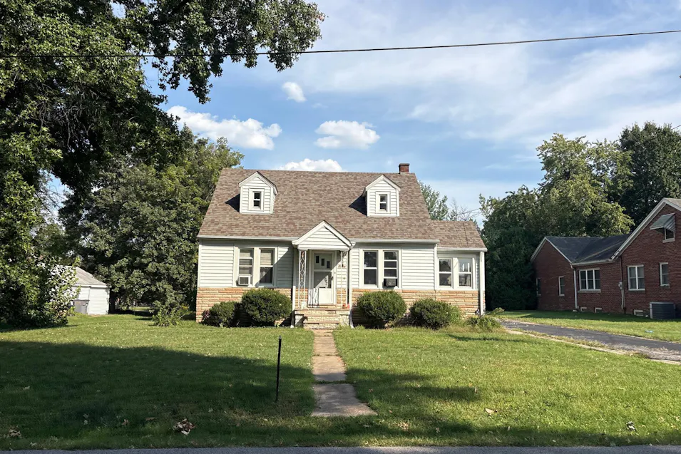 2304 Caseyville Ave Swansea, IL 62226, St. Clair County