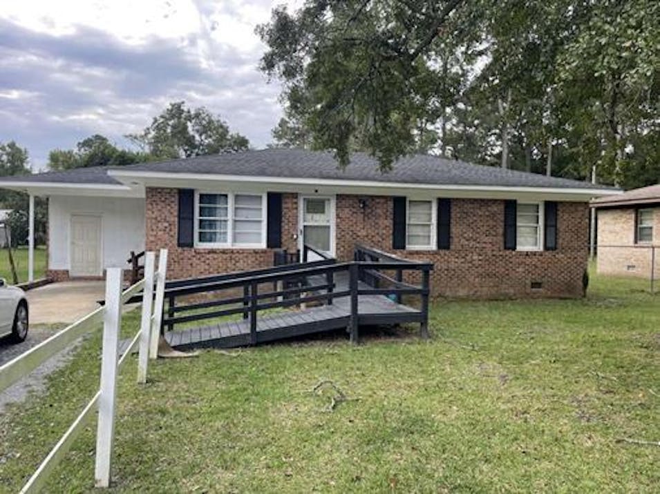 745 W Burkhead St Whiteville, NC 28472, Columbus County