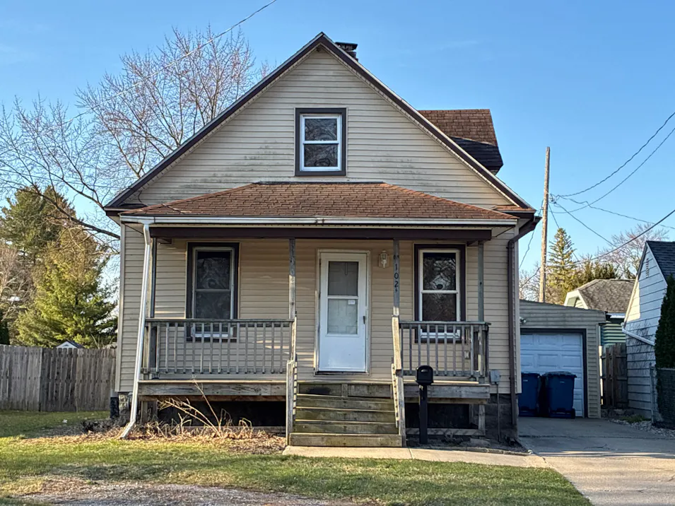 102 Nebobish Ave Essexville, MI 48732, Bay County