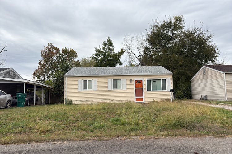 1111 Saint Margaret Drive Cahokia, IL 62206, St. Clair County