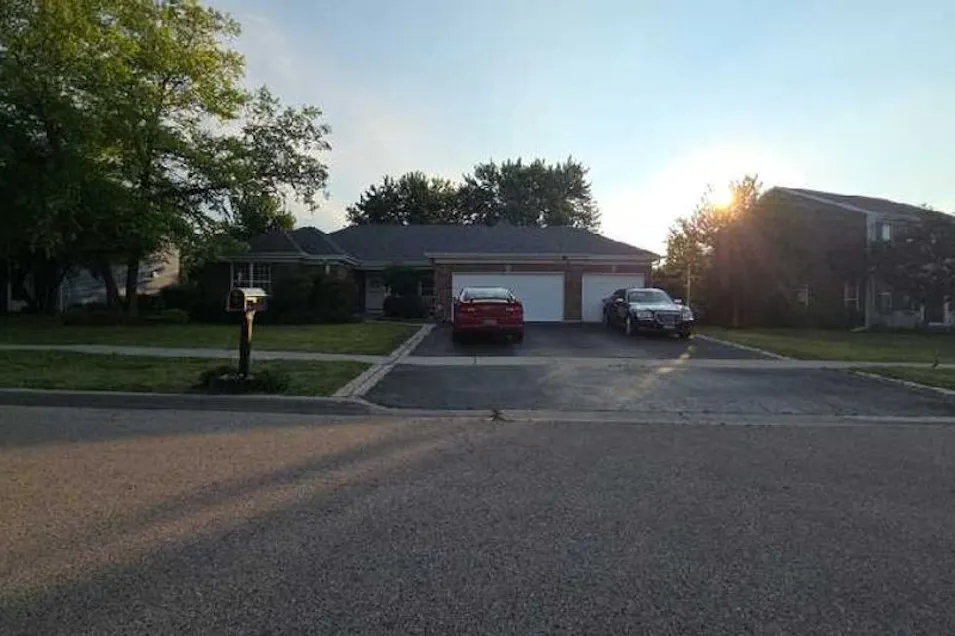 1420 Redwing Dr Antioch, IL 60002, Lake County