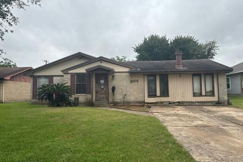 21st Ave, Texas City, TX 77590