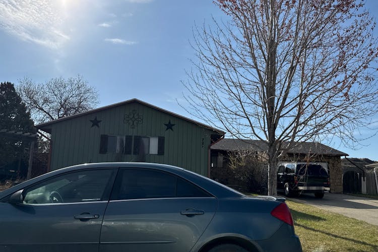 727 Windham Sq Glendive, MT 59330, Dawson County