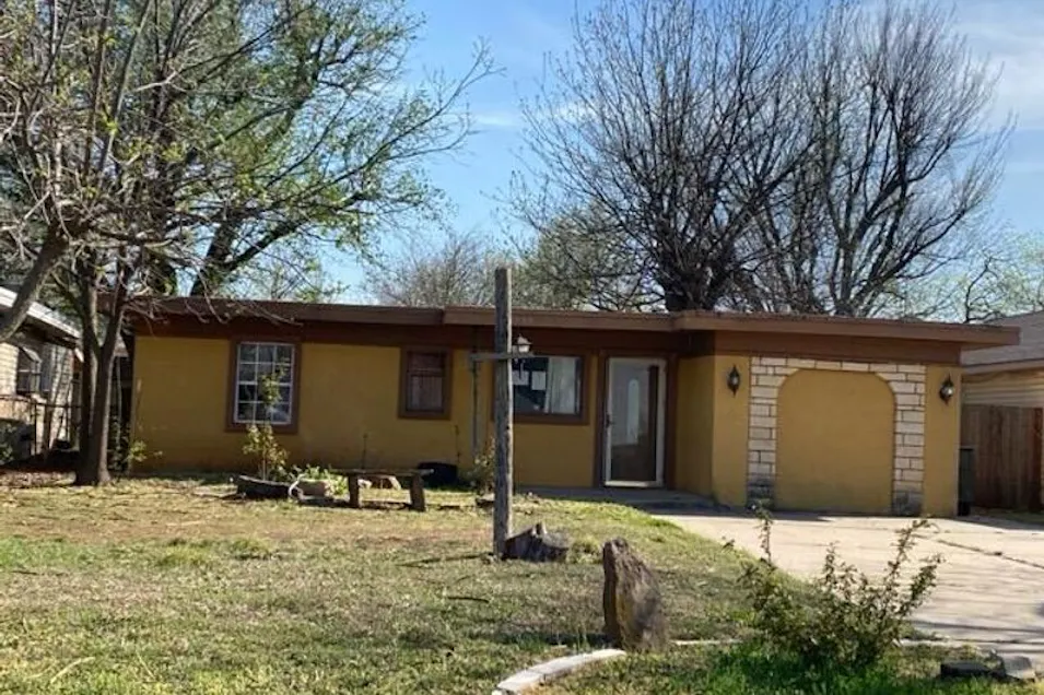 6016 NW 56th Street Warr Acres, OK 73122, Oklahoma County