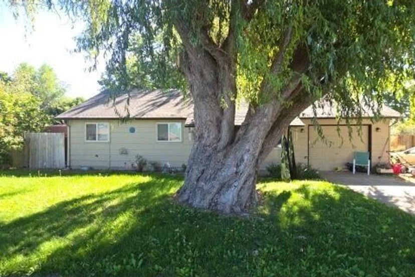 111 S Duncan Avenue
