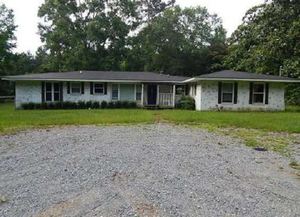 305 Bernard St Carthage, TX 75633, Panola County