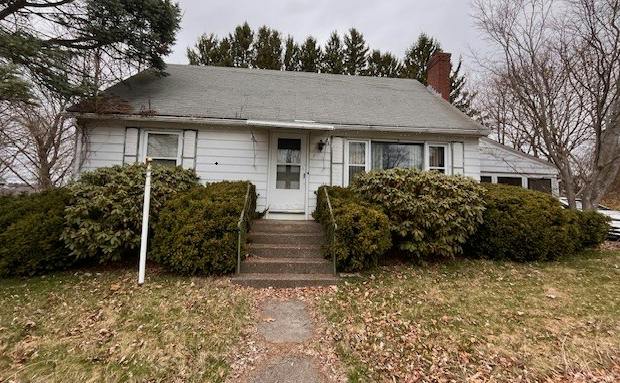 Heather Ave, Millbury, MA 01527