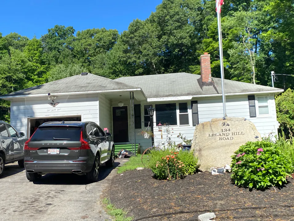 134 Leland Hill Road Sutton, MA 01590, Worcester County