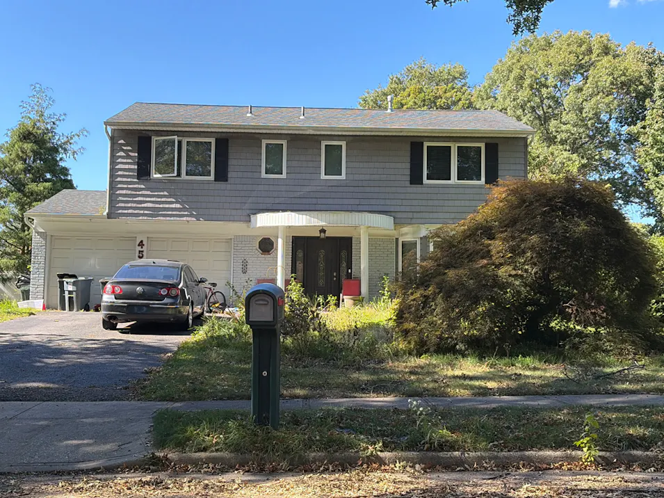 45 Tulipwood Drive Commack, NY 11725, Suffolk County