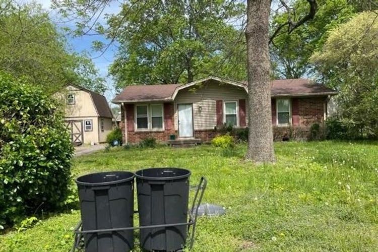 106 Brookside Ct Hendersonville, TN 37075, Sumner County