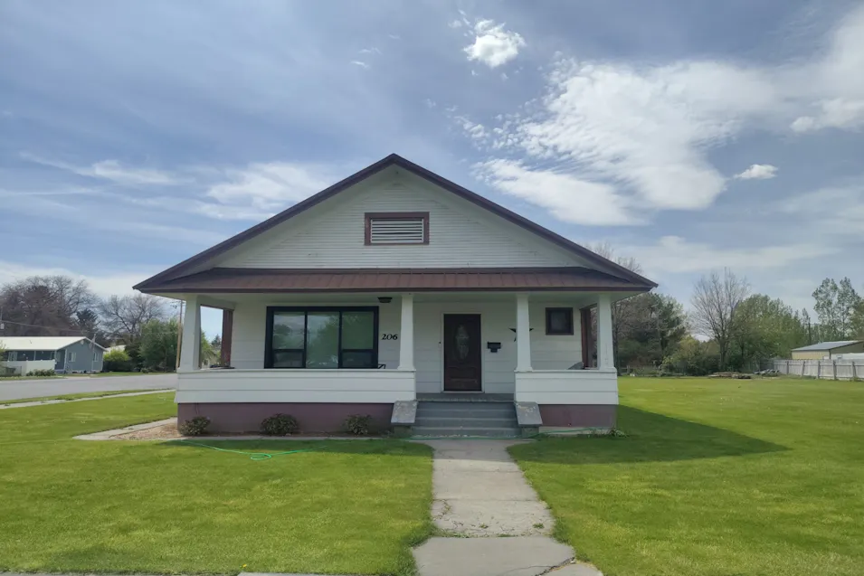 206 N Emerson Ave Shelley, ID 83274, Bingham County