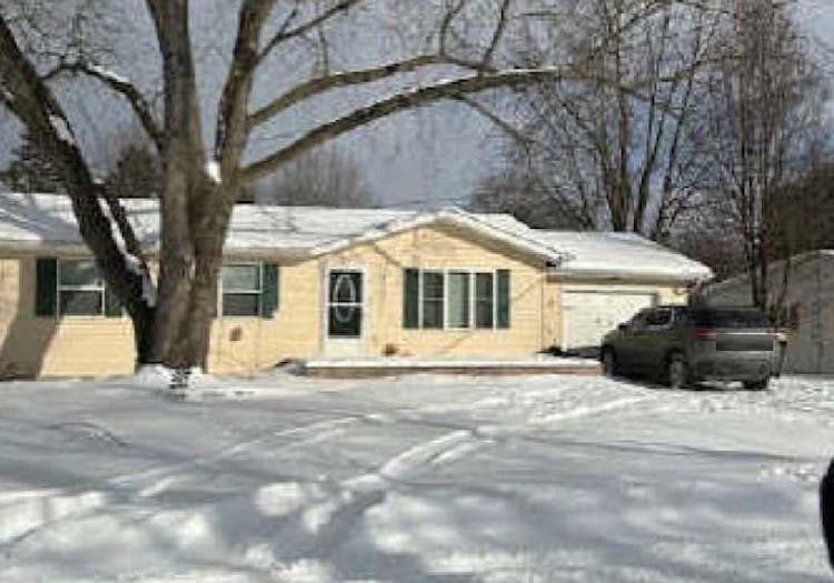 11186 Jerryson Dr Grand Ledge, MI 48837, Eaton County