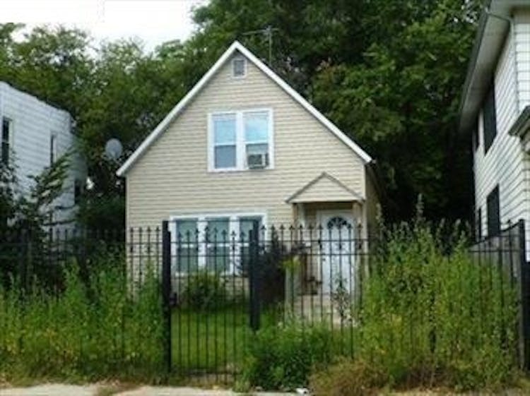 11824 S Eggleston Avenue Chicago, IL 60628, Cook County
