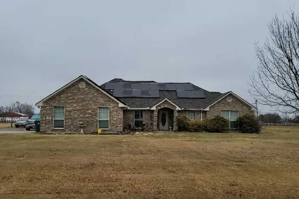 1085 E Alamosa Dr Terrell, TX 75160, Kaufman County