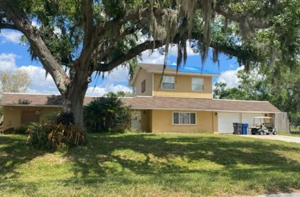 6223 E 47th Ave Bradenton, FL 34203, Manatee County