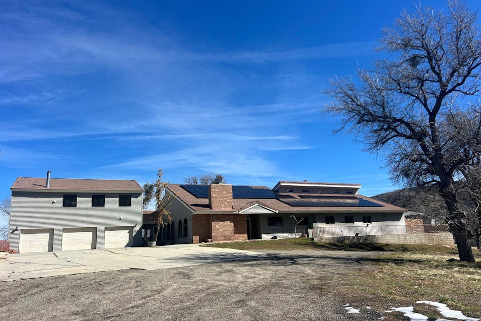 22116 Arosa Rd Tehachapi, CA 93561-6320, Kern County