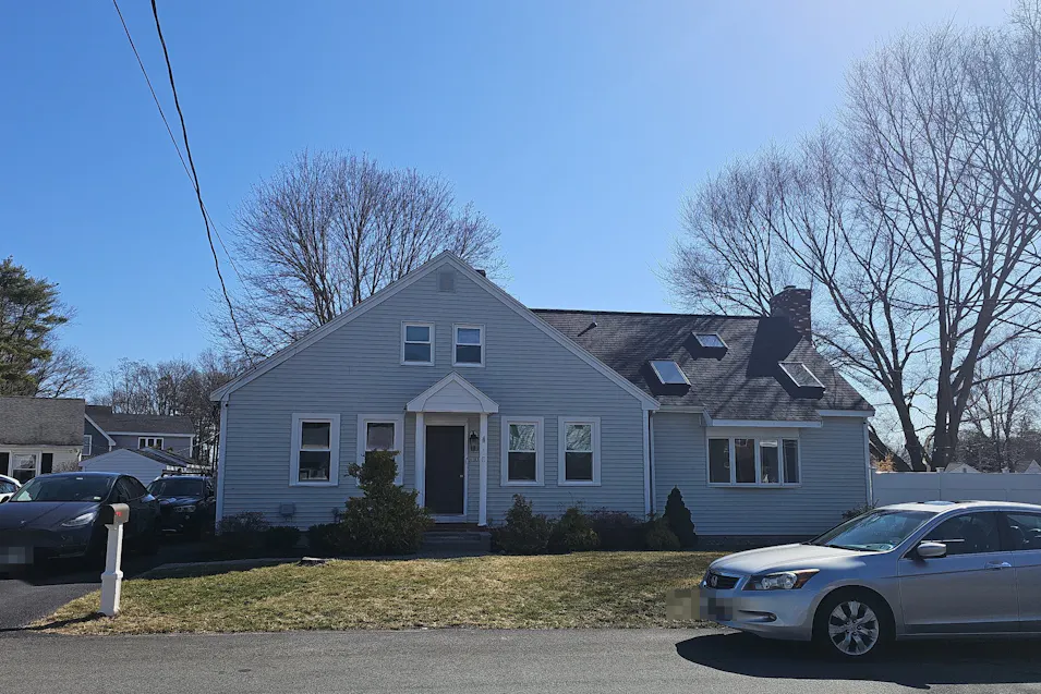 10 Miami Street Nashua, NH 03064, Hillsborough County