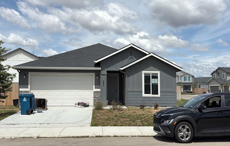 890 SW Crested St Mountain Home, ID 83647, Elmore County