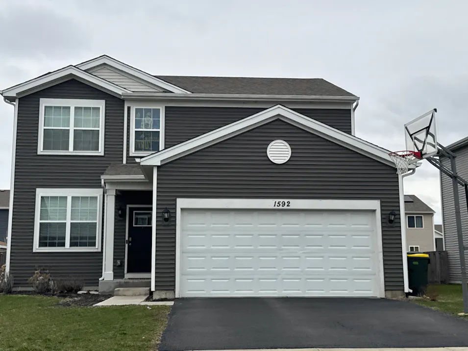 1592 Cedarwood Ln Pingree Grove, IL 60140, Kane County