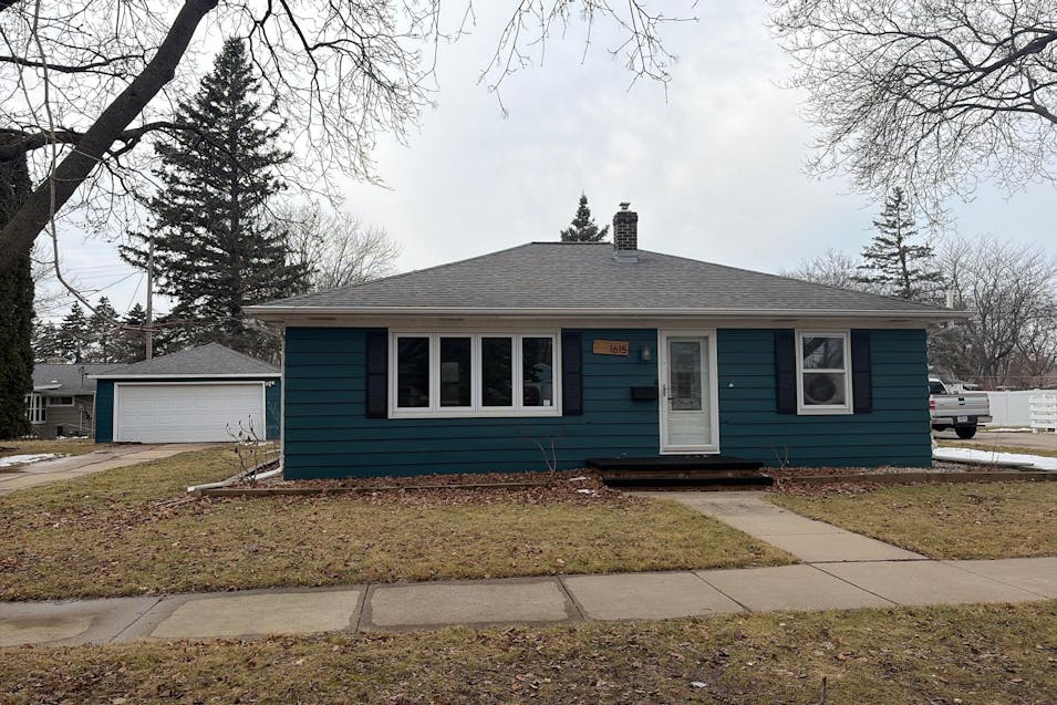 1615 N. Gillett St. Appleton, WI 54914, Outagamie County