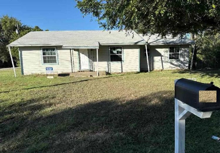 401 Smith Ave Dawson, TX 76639, Navarro County