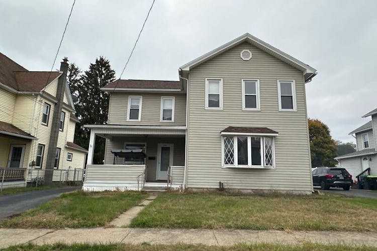 300 Walnut Street Luzerne, PA 18709, Luzerne County