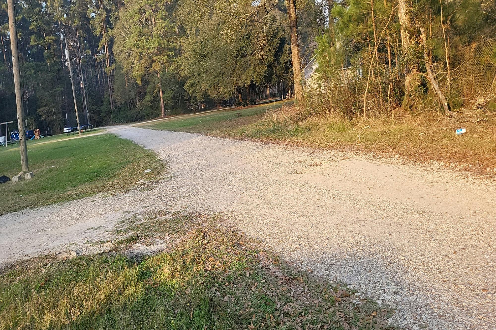 Persimmon Rd, Denham Springs, LA 70726