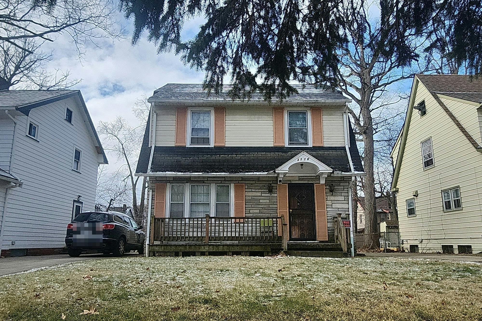 Reyburn Rd, Cleveland, OH 44112
